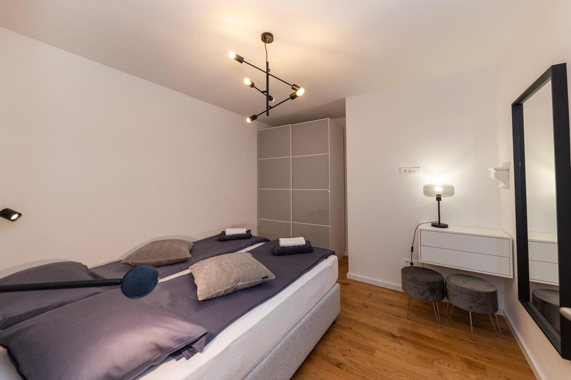 Find Your Haven In Morena Celeste Seaside Puntamika Apartments! Zadar Exterior photo