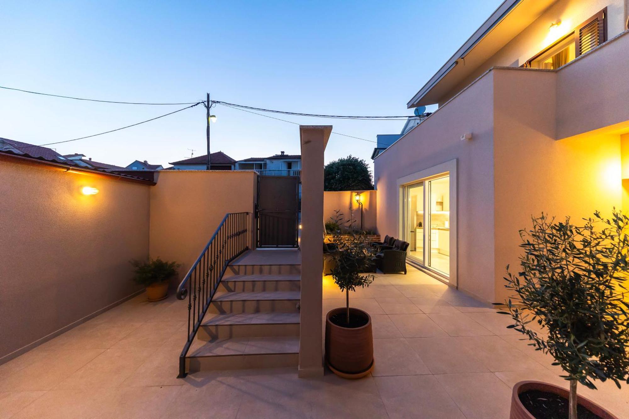 Find Your Haven In Morena Celeste Seaside Puntamika Apartments! Zadar Exterior photo